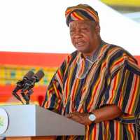 Global cocoa price slump a wake-up call for Ghana – Mahama pushes local processing