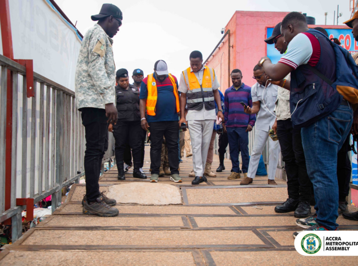 Accra Mayor orders temporary closure of Kaneshie footbridges over safety concerns