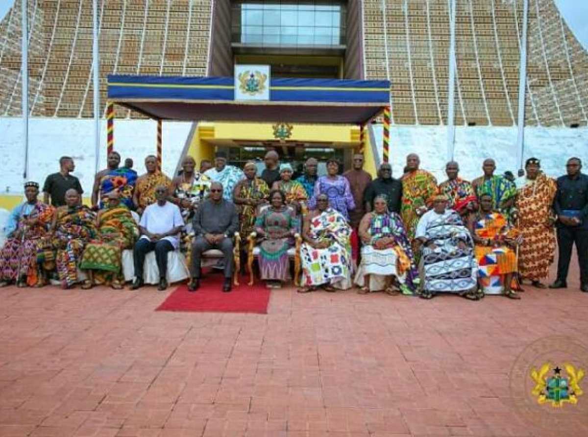 Gov’t triples monthly allowances for paramount chiefs and queen mothers — Local Gov’t Minister