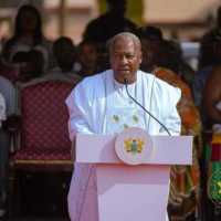 President Mahama announces road construction projects in Zongo communities
