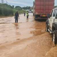  Downpour paralyzes transport in Accra as roads become impassable