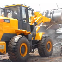 Three KMA officers injured as residents resist demolition exercise in Kumasi