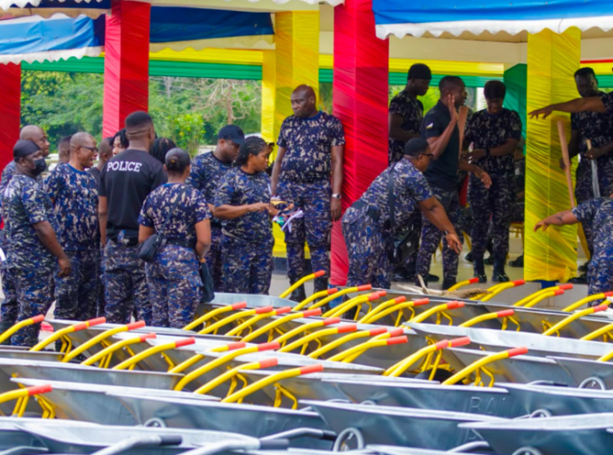 Police deploy thousands of officers for two-day national cleanup exercise