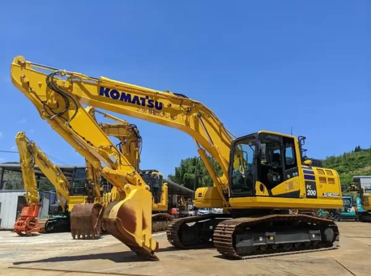 Armed soldiers remove 15 seized excavators from Enchi Assembly despite court injunction