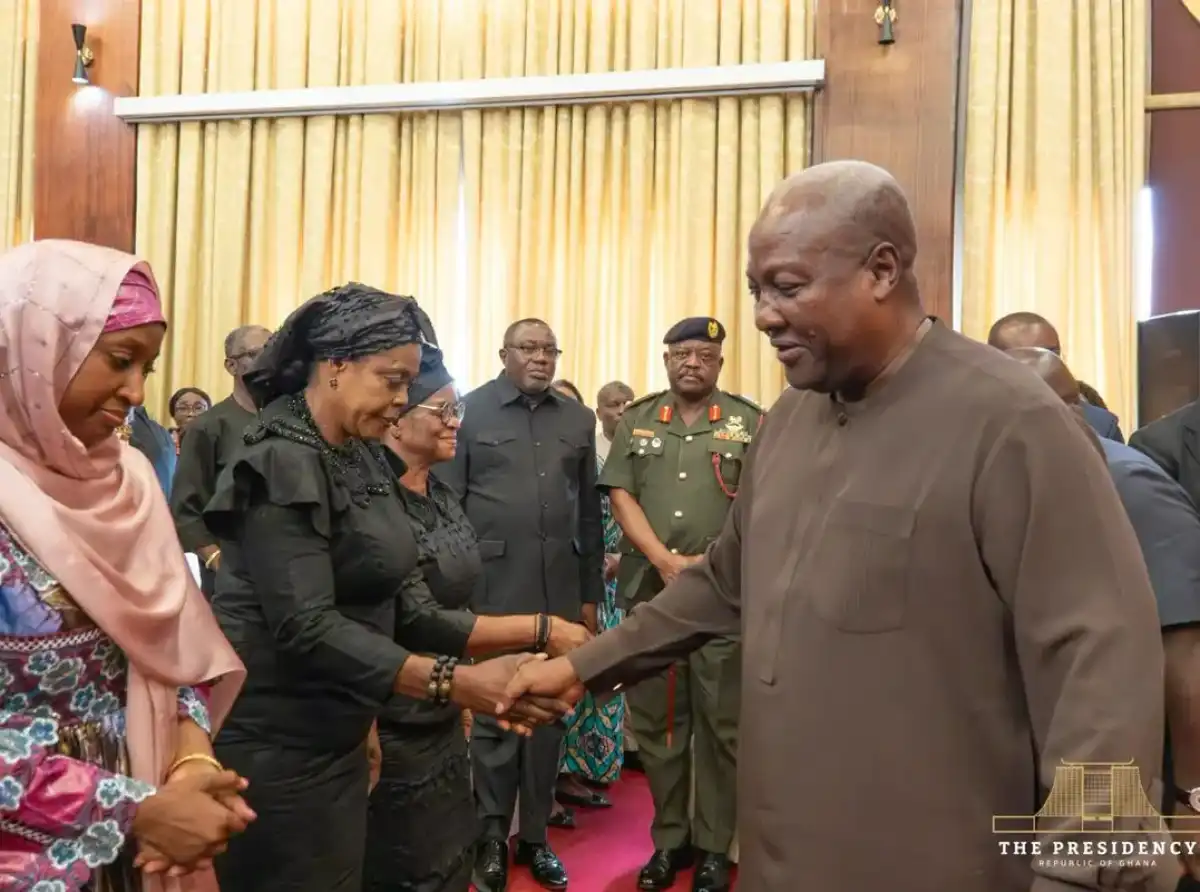 Mahama presents govt's comprehensive compensation package to families of the tragic military helicopter crash