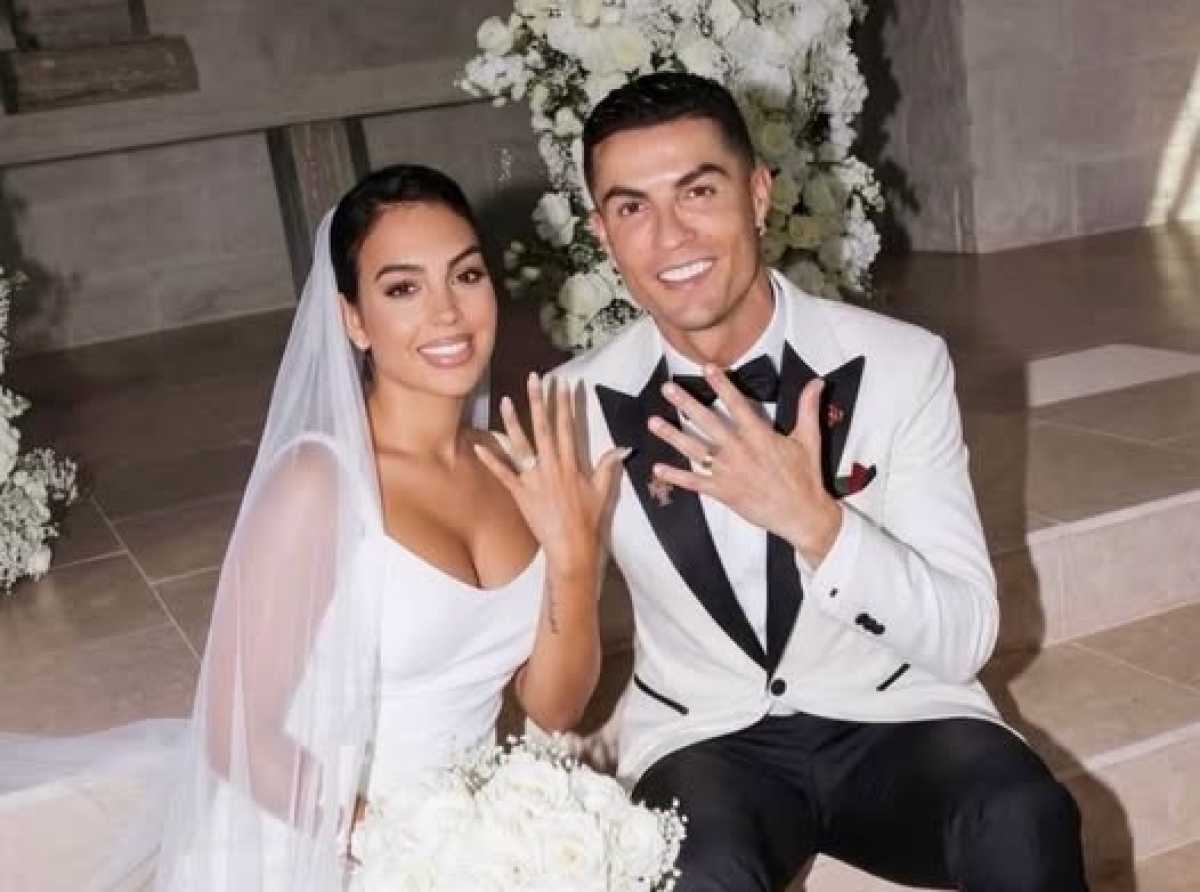 Cristiano Ronaldo marries longtime love Georgina Rodríguez in Portugal